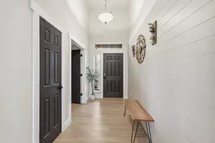 102 Indian Gap Ct, Newark, TX 76071 - Photo 2