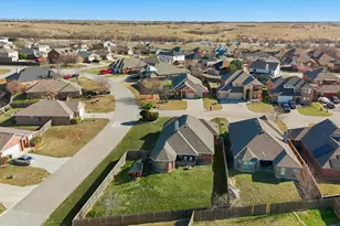 102 Indian Gap Ct, Newark, TX 76071 - Photo 22