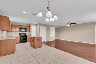 1309 Rivers Creek Ln, Little Elm, TX 75068 - Photo 16