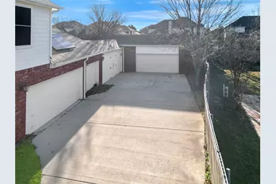 2831 Kate Lane, Grand Prairie, TX 75052 - Photo 40