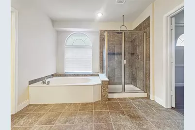 2831 Kate Lane, Grand Prairie, TX 75052 - Photo 18