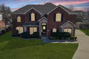 2831 Kate Ln, Grand Prairie, TX 75052 - Photo 1