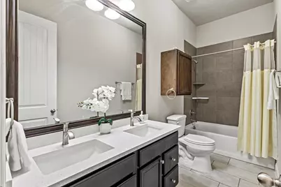 7203 Fallen Crest Lane, Arlington, TX 76001 - Photo 12