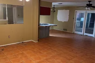 1412 Oxford St, Arlington, TX 76013 - Photo 6