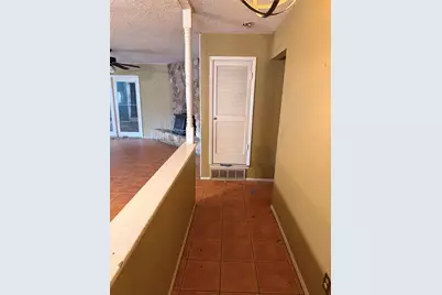 1412 Oxford Street, Arlington, TX 76013 - Photo 4