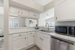 4733 Rose of Sharon Ln, Fort Worth, TX 76137 - Photo 10