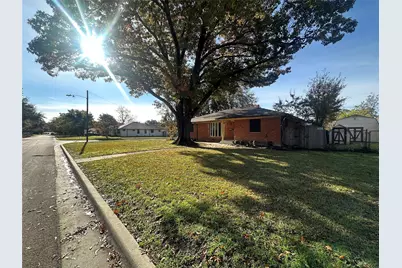 2424 Dorrington Drive, Dallas, TX 75228 - Photo 1