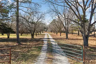 623 Rs County Road 1250, Emory, TX 75440 - Photo 2
