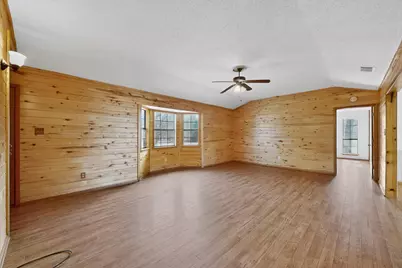 623 Rs County Road 1250, Emory, TX 75440 - Photo 4