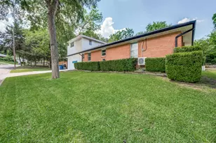 3406 Springwood Ln, Dallas, TX 75233 - Photo 2