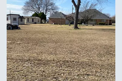 2314 Rogers Avenue, Lancaster, TX 75134 - Photo 4