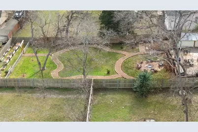 207 S College Street, McKinney, TX 75069 - Photo 8