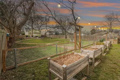 207 S College Street, McKinney, TX 75069 - Photo 2