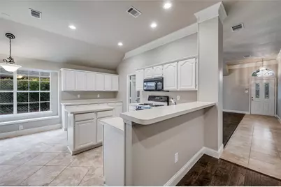 2712 Cheverny Drive, McKinney, TX 75070 - Photo 10