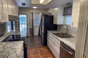 1213 Idlewood Dr, Sherman, TX 75092 - Photo 6