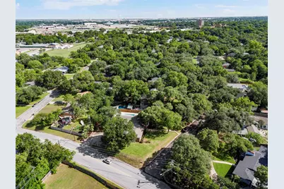 2625 Old Oaks Drive, Waco, TX 76710 - Photo 40