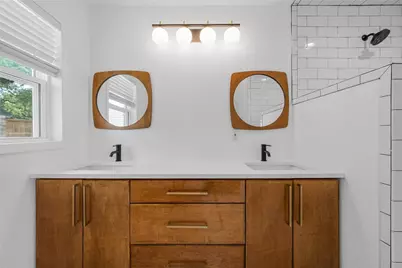 2625 Old Oaks Drive, Waco, TX 76710 - Photo 16