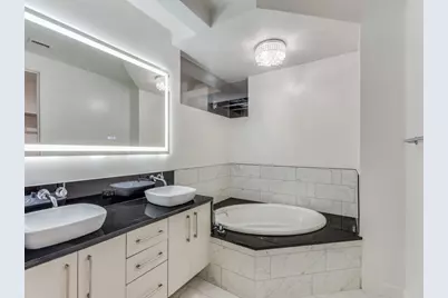 2600 W 7th Street #1613, Fort Worth, TX 76107 - Photo 18