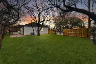 8124 Burroaks Dr, Dallas, TX 75217 - Photo 30