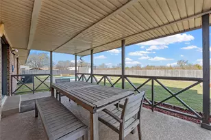 398 Bluebonnett Ln, Lorena, TX 76655 - Photo 24