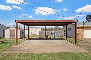 398 Bluebonnett Ln, Lorena, TX 76655 - Photo 34