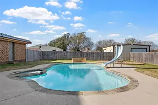 398 Bluebonnett Ln, Lorena, TX 76655 - Photo 26
