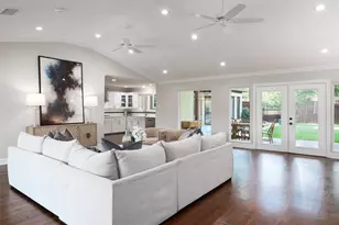 3867 Beutel Ct, Dallas, TX 75229 - Photo 6