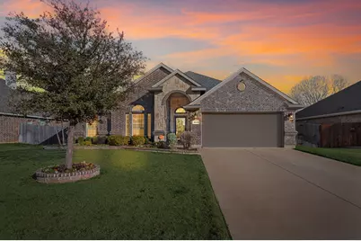 1039 Cydnie Street, Kennedale, TX 76060 - Photo 2