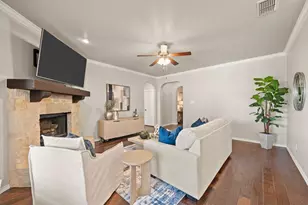 1039 Cydnie St, Kennedale, TX 76060 - Photo 8