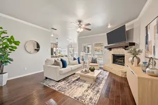 1039 Cydnie St, Kennedale, TX 76060 - Photo 6