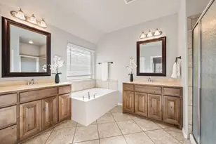 1039 Cydnie St, Kennedale, TX 76060 - Photo 16