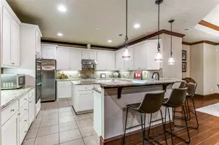 223 Wood St, Grapevine, TX 76051 - Photo 16