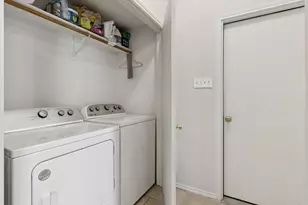 906 Park Row Cir, McKinney, TX 75072 - Photo 22