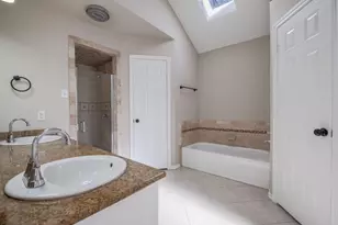 7124 Windhaven Rd, North Richland Hills, TX 76182 - Photo 12