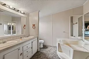 5680 County Rd 1217, Cleburne, TX 76033 - Photo 14