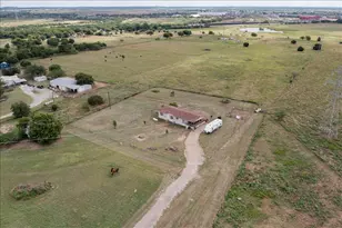 5680 County Rd 1217, Cleburne, TX 76033 - Photo 24