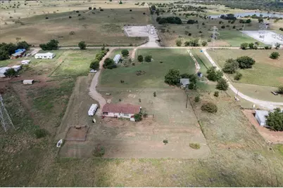 5680 County Road 1217, Cleburne, TX 76033 - Photo 28