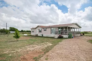 5680 County Rd 1217, Cleburne, TX 76033 - Photo 2