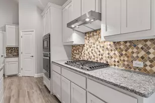 11229 Treehouse Trl, Justin, TX 76247 - Photo 6