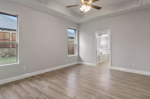 11229 Treehouse Trl, Justin, TX 76247 - Photo 16