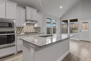 11229 Treehouse Trl, Justin, TX 76247 - Photo 2