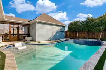 303 S Dooley Street, Grapevine, TX 76051 - Photo 30