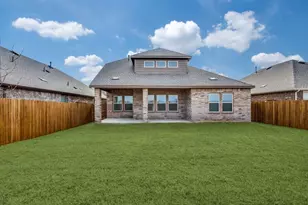 10213 Torch Light Ln, Aubrey, TX 76227 - Photo 18