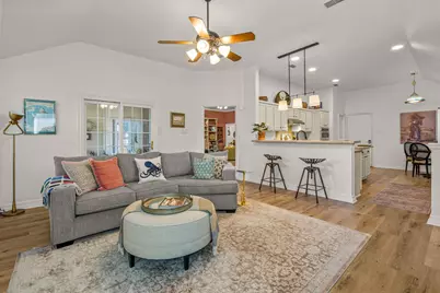 7909 Woodland Drive, North Richland Hills, TX 76182 - Photo 4