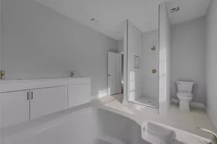 3906 Houston St, Greenville, TX 75401 - Photo 6