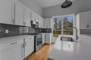 3906 Houston St, Greenville, TX 75401 - Photo 4