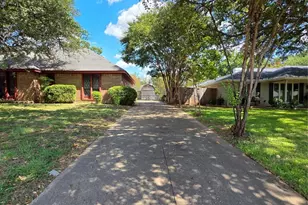 1115 Green River Trail, Cleburne, TX 76033 - Photo 2