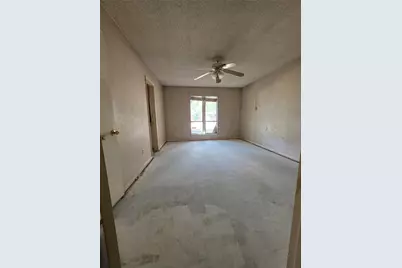 1115 Green River Trail, Cleburne, TX 76033 - Photo 16