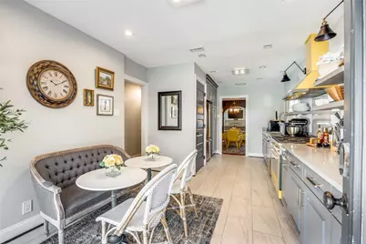 919 Stewart Drive, Dallas, TX 75208 - Photo 16