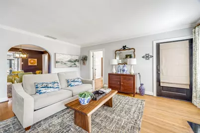 919 Stewart Drive, Dallas, TX 75208 - Photo 8